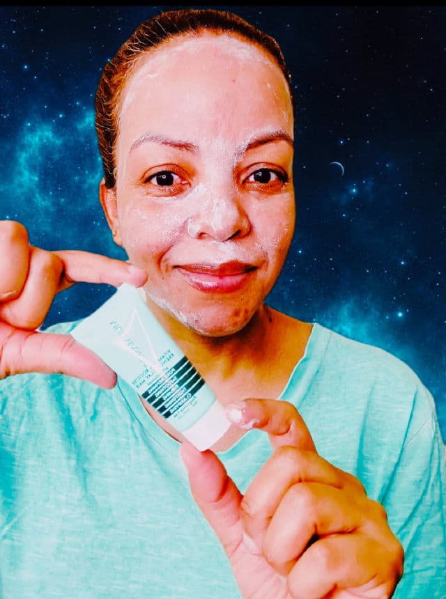 Mudmasky Vitamin A Booster French Clay Mask review photo by Lingua