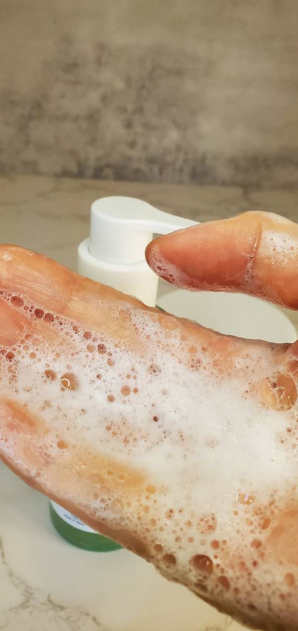 Veganifect. Clean and Glow Green Barley Gel Cleanser review photo by skincarereview101