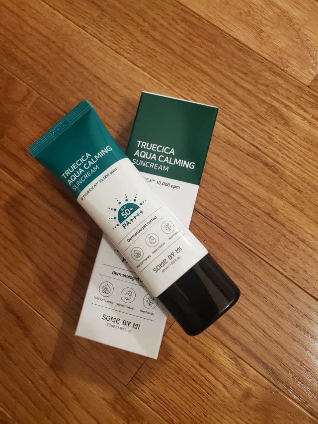Some By Mi Truecica Aqua Calming Sun Cream SPF50+PA++++ review photo by skincarereview101