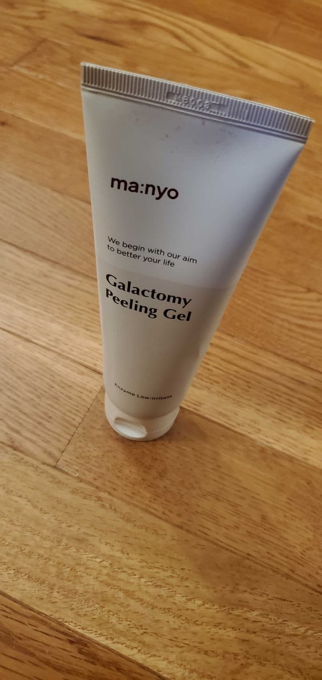 manyo Galactomy Enzyme Peeling Gel review photo by skincarereview101