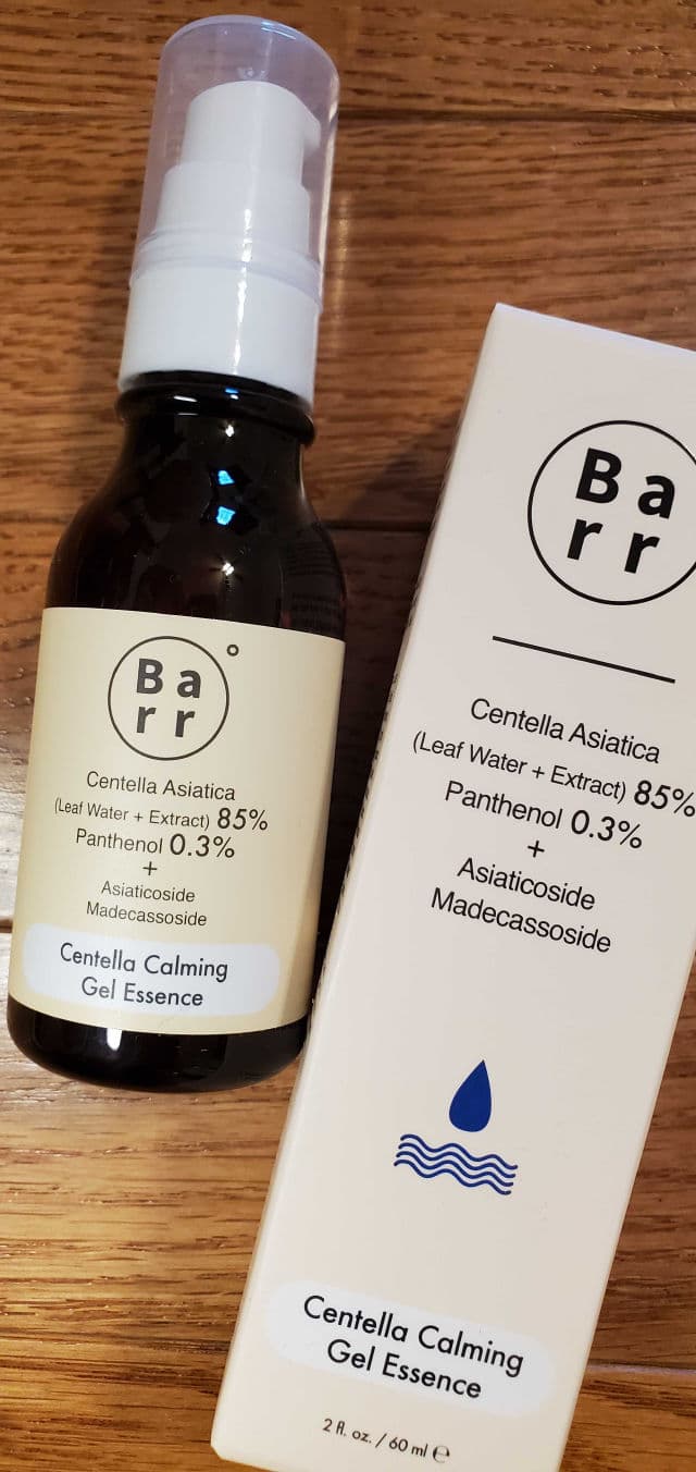 Barr Cosmetics Centella Calming Gel Essence review photo by skincarereview101