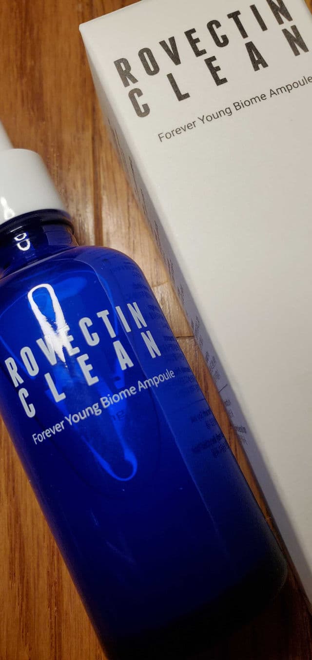 Rovectin Clean Forever Young Biome Ampoule review photo by skincarereview101