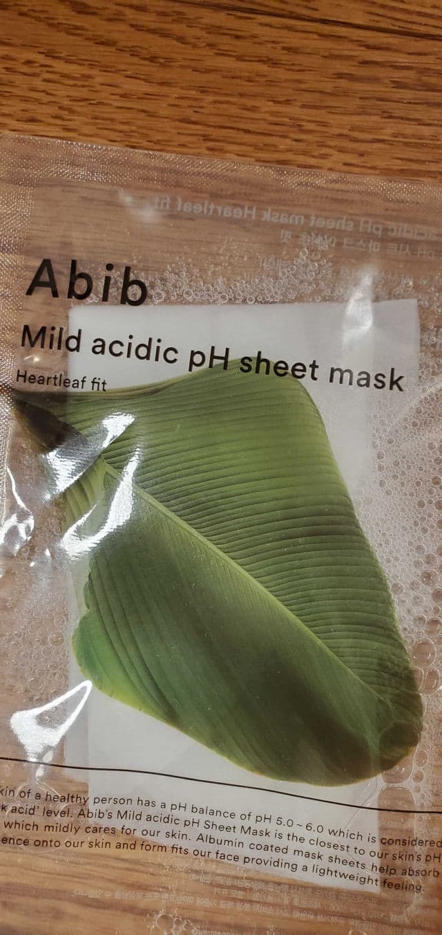 Abib Mild Acidic pH Sheet Mask Heartleaf Fit review photo by skincarereview101