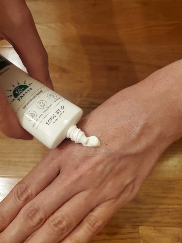 Some By Mi Truecica Aqua Calming Sun Cream SPF50+PA++++ review photo by skincarereview101