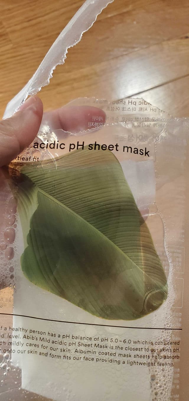 Abib Mild Acidic pH Sheet Mask Heartleaf Fit review photo by skincarereview101