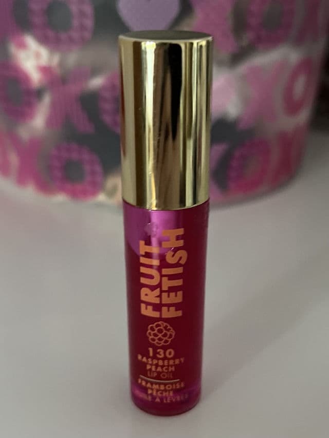 Milani Cosmetics Fruit Fetish Lip Oil Strawberry Melon review photo by emmaareviews