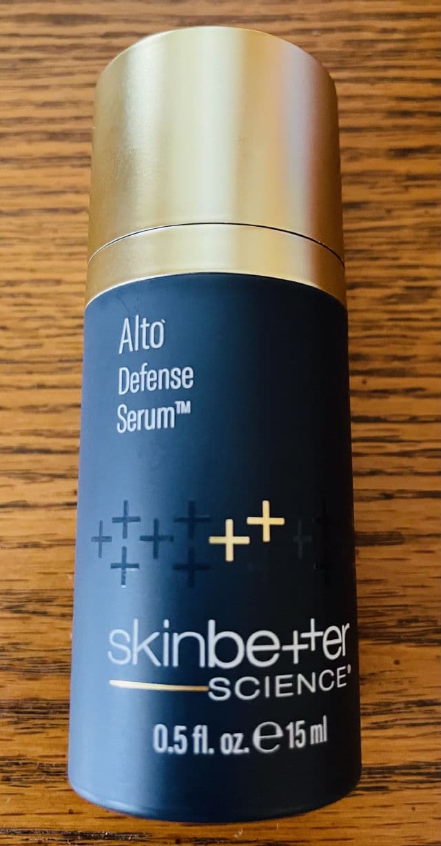 Skinbetter Science Alto Advanced Defense and Repair Serum review photo by JuliaAlexandra