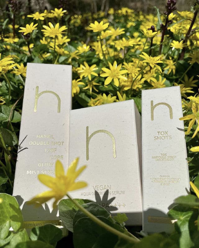 Hamel Vegan Aqua Glow Sun Serum SPF50+ PA++++ review photo by JuliaAlexandra