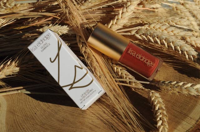 Lisa Eldridge Cinnabar Gloss Embrace Lipgloss review photo by Celestinehathor