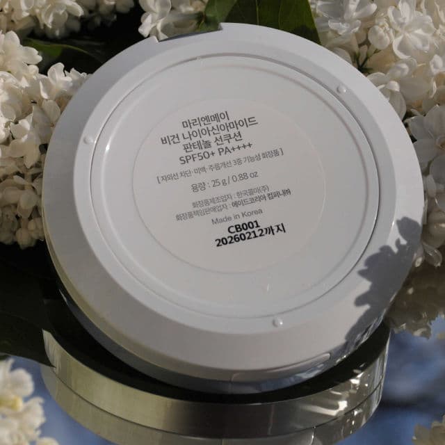 Mary&May Vegan Niacinamide Panthenol Sun Cushion SPF50+ PA++++ review photo by Celestinehathor