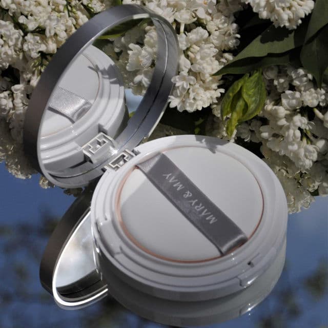Mary&May Vegan Niacinamide Panthenol Sun Cushion SPF50+ PA++++ review photo by Celestinehathor