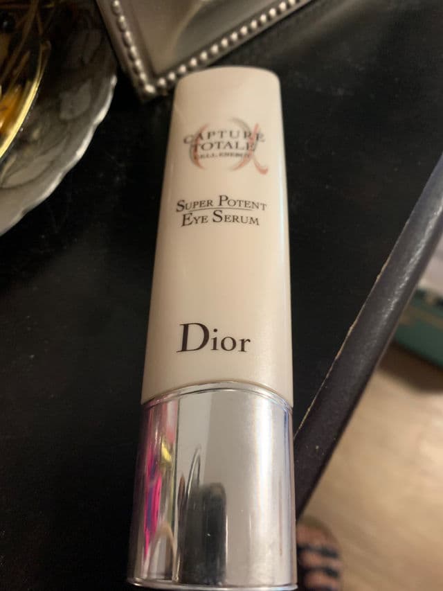Dior Capture Totale Super Potent Eye Serum review photo by JenShaf1