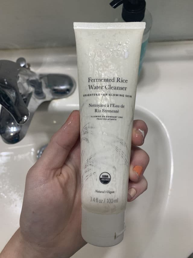 100% Pure Fermented Rice Water Cleanser review photo by hanzcantz