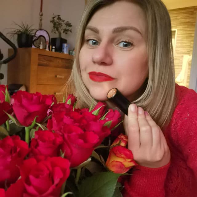 Lancome L'Absolu Rouge Drama Matte Lipstick 888 French Idol review photo by Meggie89Sol
