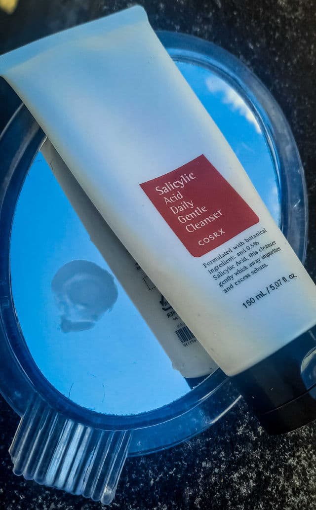 COSRX Salicylic Acid Exfoliating Cleanser review photo by muniya