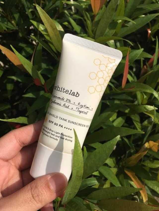 whitelab UV Shield Tank Sunscreen Gel SPF50++ PA++++ review photo by putritanjungsarii