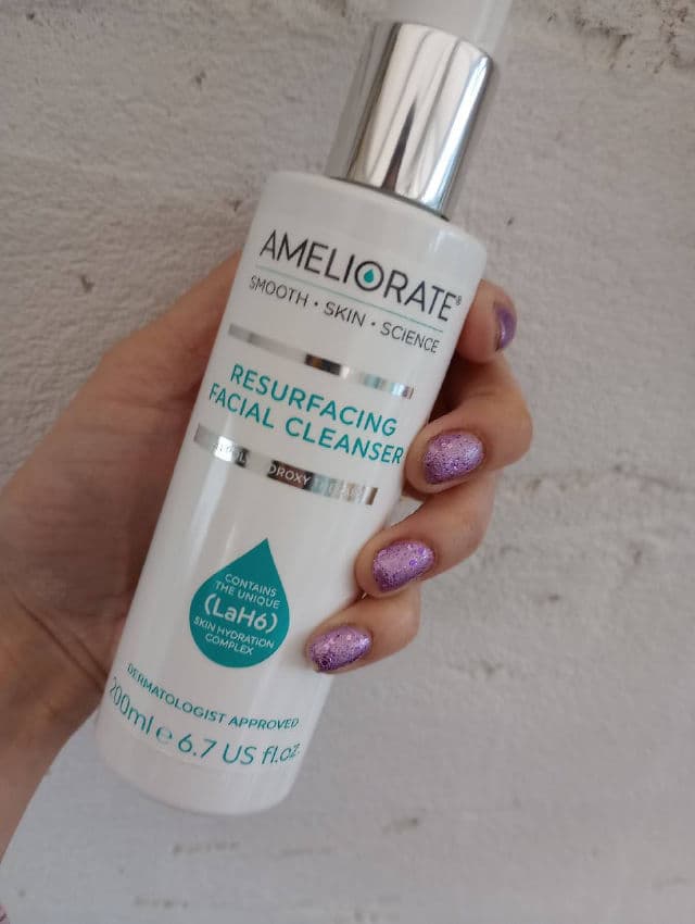 Ameliorate Resurfacing Facial Cleanser review photo by Angyp