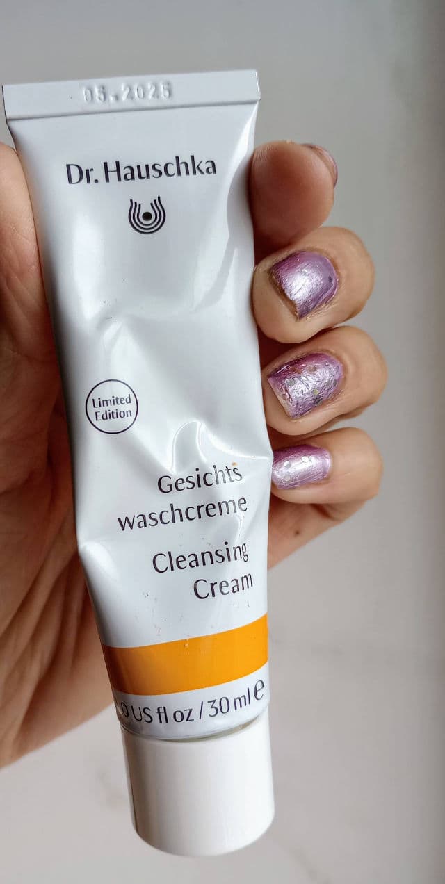Dr. Hauschka Cleansing Cream, For All Skin Conditions review photo by Angyp