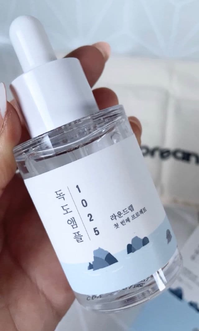 Round Lab 1025 Dokdo Ampoule review photo by scarlet1