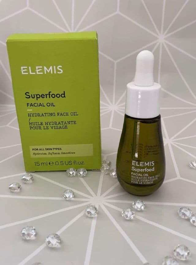 Elemis Superfood Facial Oil review photo by scarlet1
