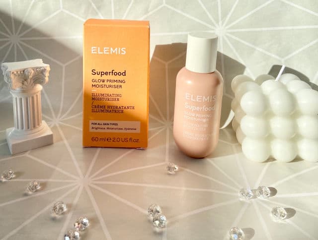 Elemis Superfood Glow Priming Moisturiser review photo by scarlet1