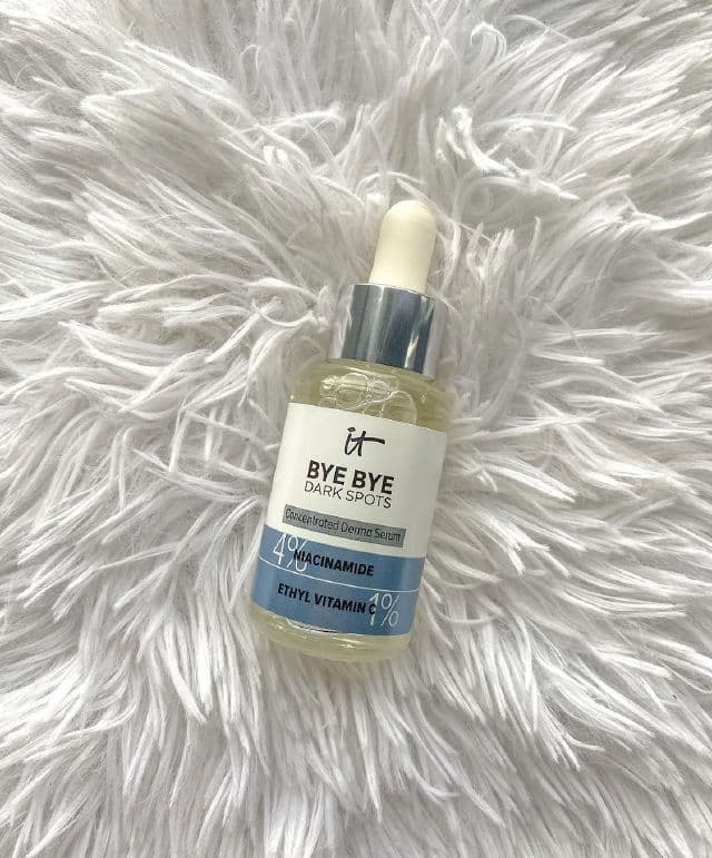 It Cosmetics Bye Bye Dark Spots Niacinamide Serum review photo by Nadasushi