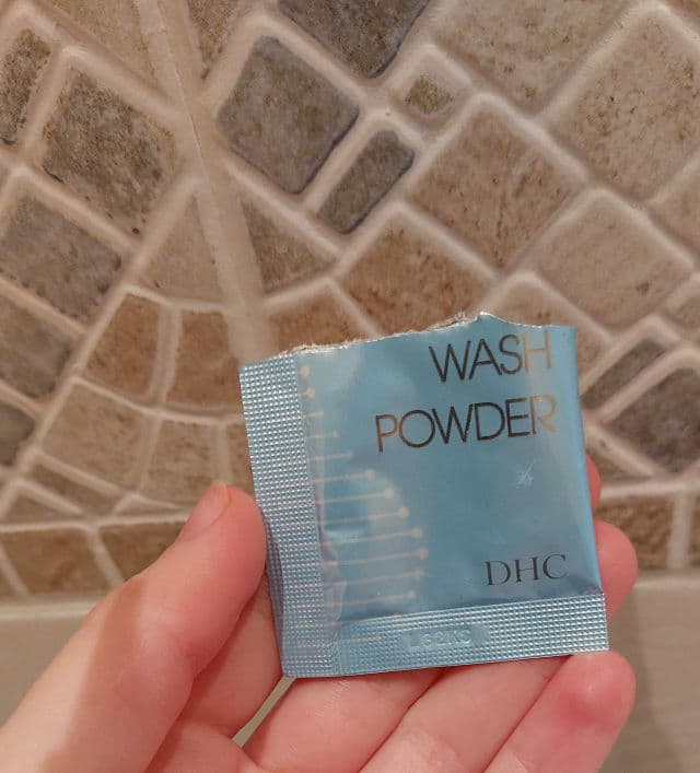 DHC Face Wash Powder review photo by natiLar