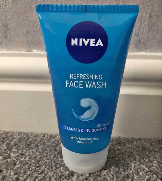 Nivea Daily Essentials Refreshing Facial Wash Gel review photo by natiLar