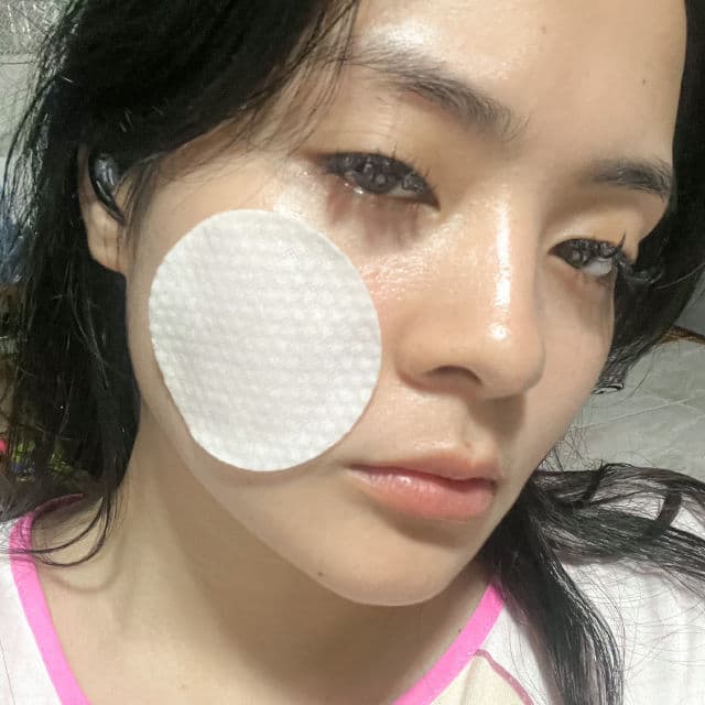 CELIMAX Jiwoogae Heartleaf BHA Peeling Pad review photo by Akimichann