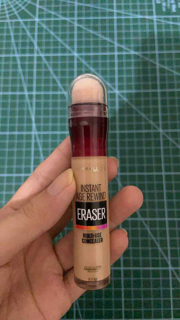 Maybelline Instant Age Rewind Eraser Multi-Use Concealer review photo by PickyChava