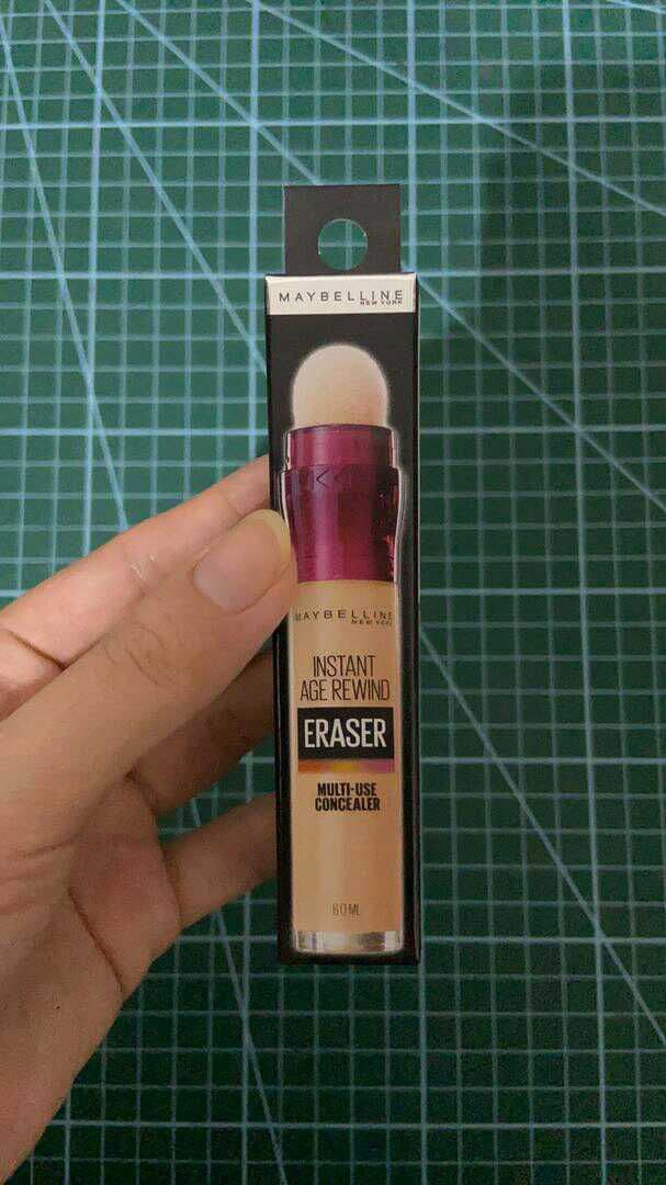 Maybelline Instant Age Rewind Eraser Multi-Use Concealer review photo by PickyChava