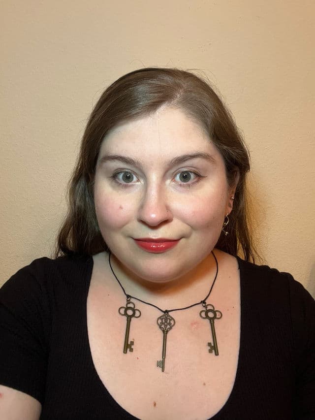 Touch In Sol 06 Fresh Coral review photo by MeaningInMakeup