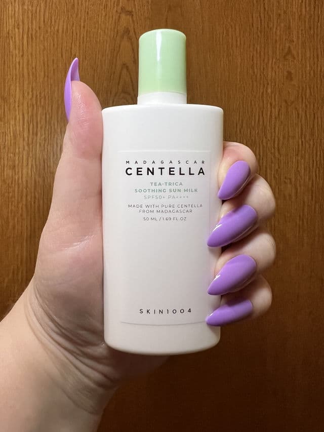 SKIN1004 Madagascar Centella Tea-Trica Soothing Sun Milk SPF50+ PA++++ review photo by MeaningInMakeup