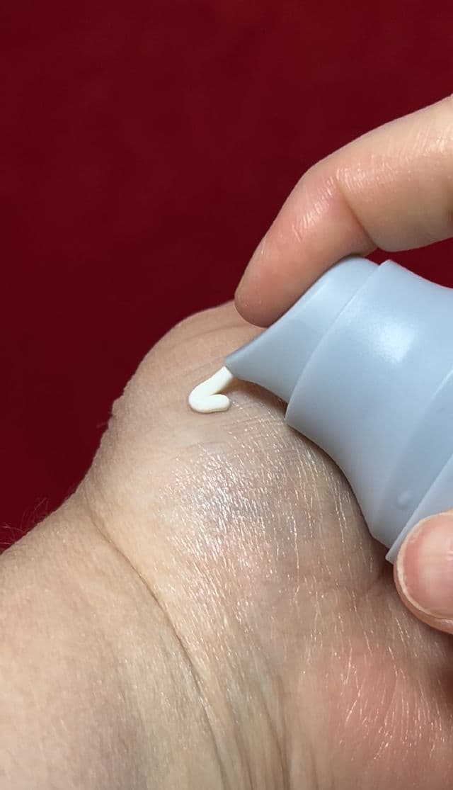 Madagascar Centella Hyalu-Cica Water-Fit Sun Serum SPF50+ PA++++ product review