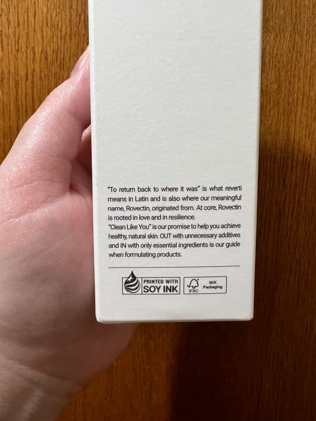 Aqua Hyaluronic Essence product review