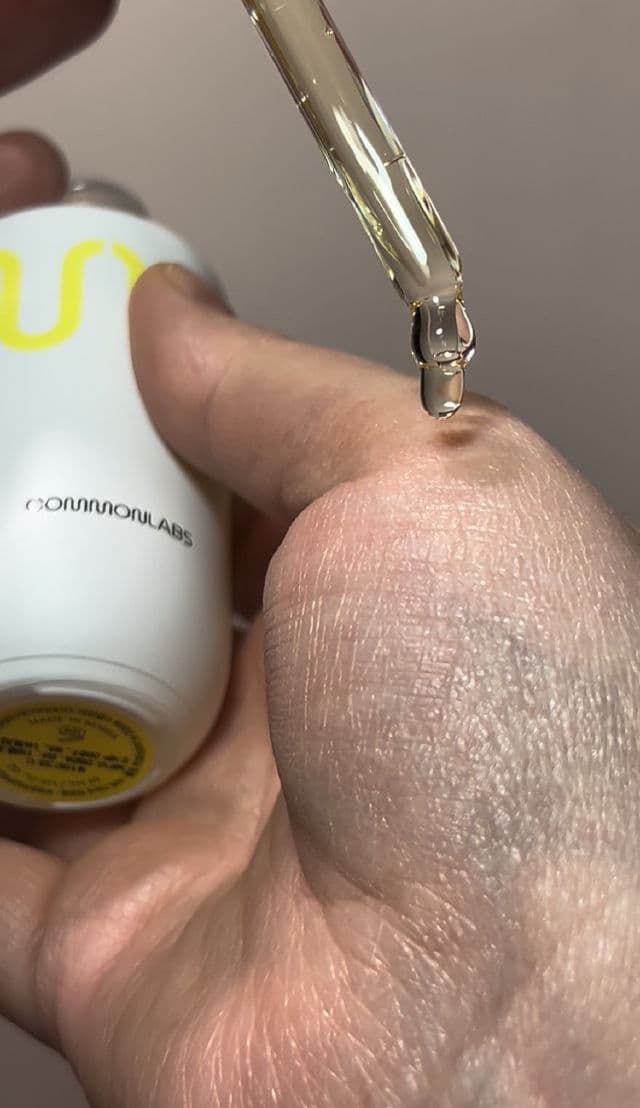 COMMONLABS Vitamin C Brightening Ampoule review photo by MeaningInMakeup