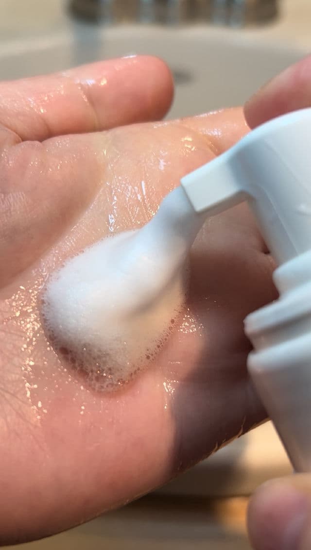 ETUDE SoonJung pH 6.5 Whip Cleanser review photo by MeaningInMakeup