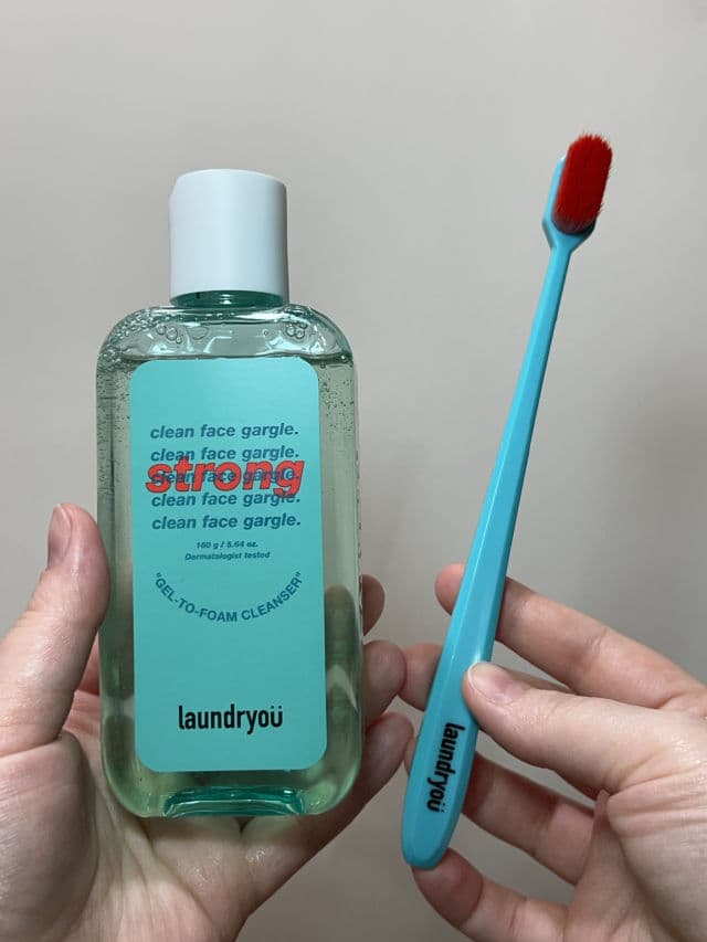 Clean Face Gargle Gel-to-Foam Cleanser Strong product review