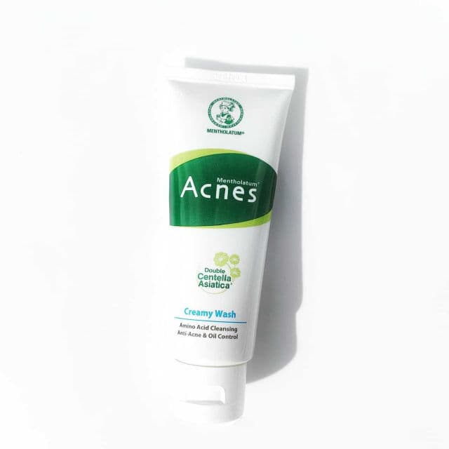 Mentholatum Acnes Creamy Wash review photo by skinlovette