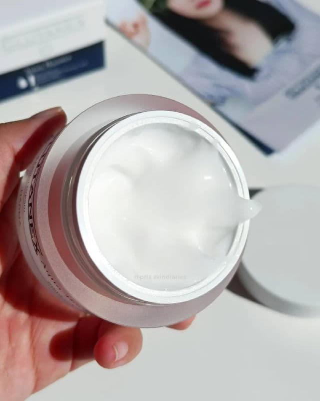 Nexus Pharma Glutanex Aqua Booster review photo by prisskindiaries