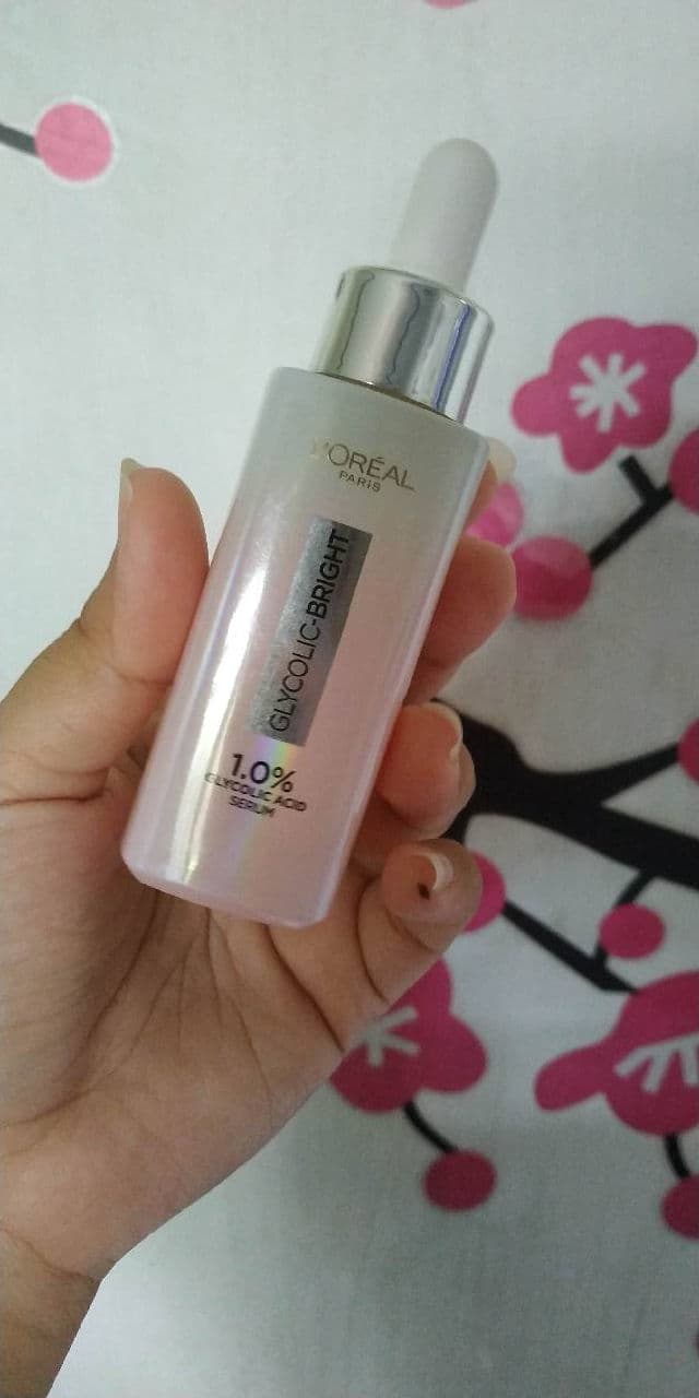 L'Oreal Paris Glycolic-Bright Instant Glowing Face Serum review photo by ChandraPuspita