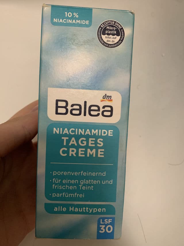 Balea Niacinamide Tagescreme LSF30 review photo by alexayena