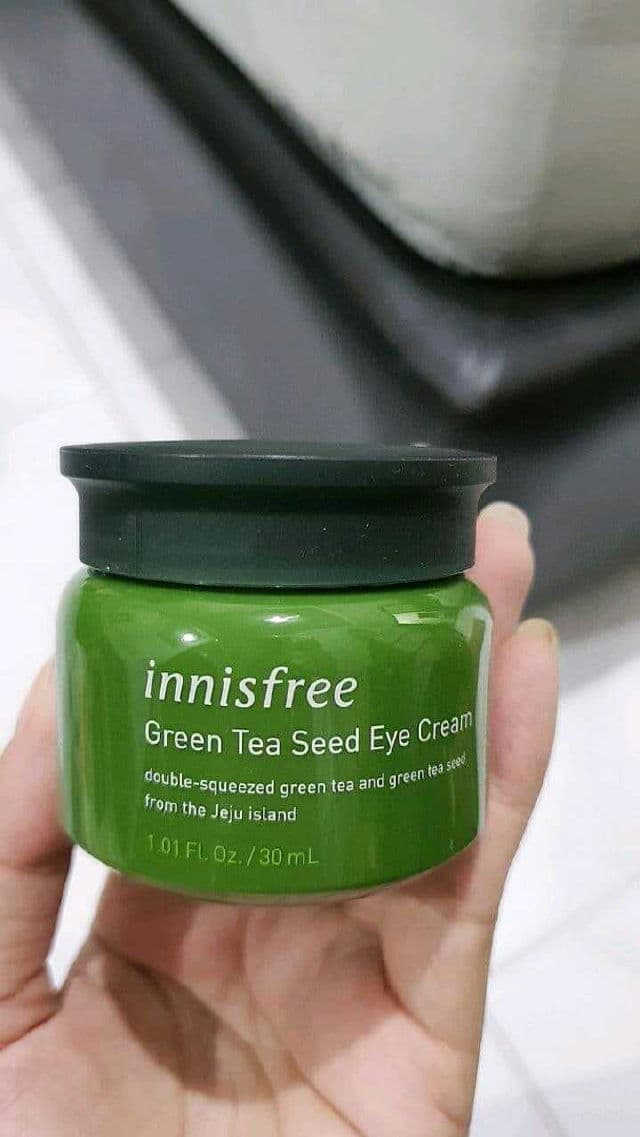 INNISFREE Green Tea Seed Eye Cream review photo by AisyahraniGinting
