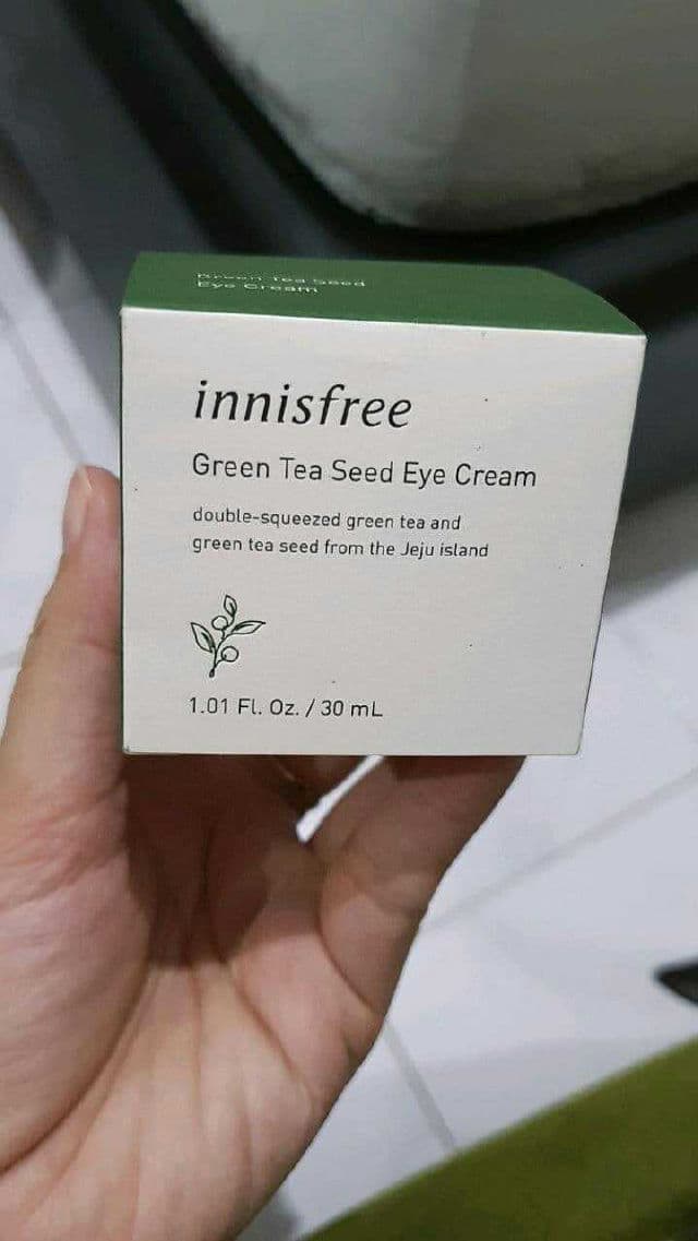 INNISFREE Green Tea Seed Eye Cream review photo by AisyahraniGinting