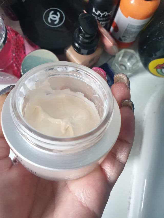 Shiseido Benefiance Overnight Wrinkle Resisting Cream review photo by DacealuK