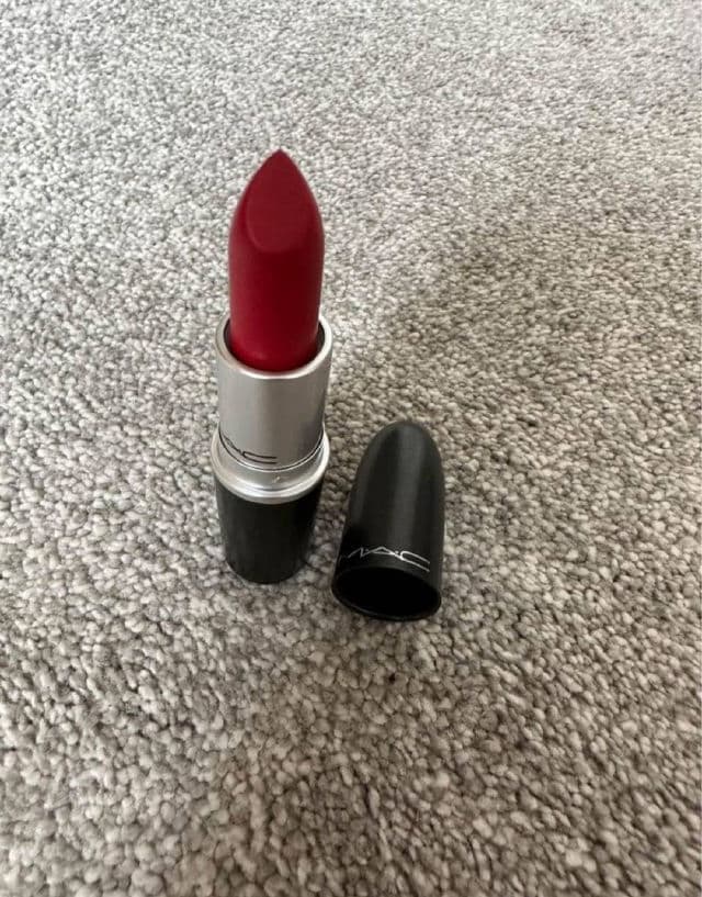 Powder Kiss Lipstick - Devoted to Chili product review