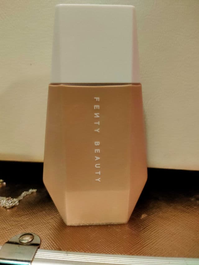 Fenty Beauty Eaze Drop Blurring Skin Tint Moisturizer review photo by MissyJ