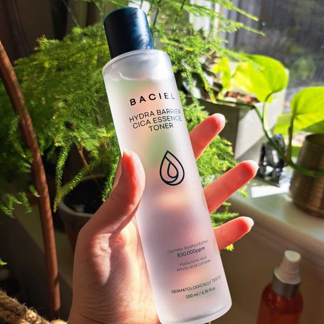 Baciel Hydra Barrier Cica Essence Toner  review photo by Robynrose