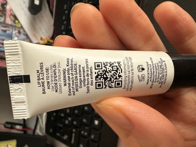 The Inkey List Tripeptide Plumping Lip Balm review photo by sesshin