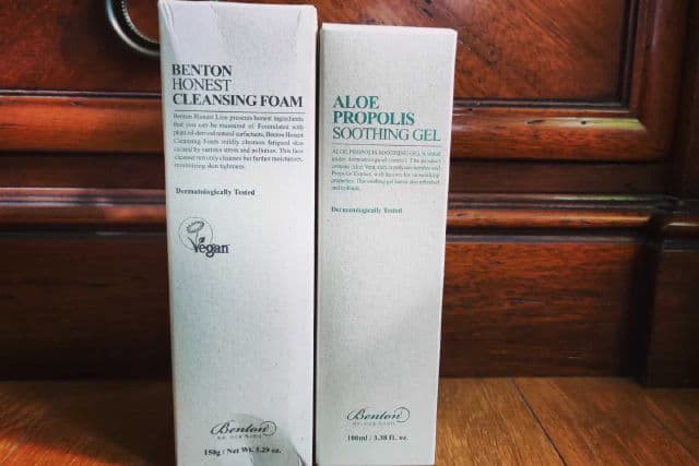 BENTON Honest Cleansing Foam review photo by everglowlasting